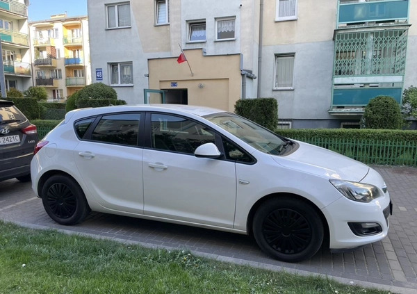 Opel Astra cena 29400 przebieg: 191705, rok produkcji 2015 z Siedlce małe 67